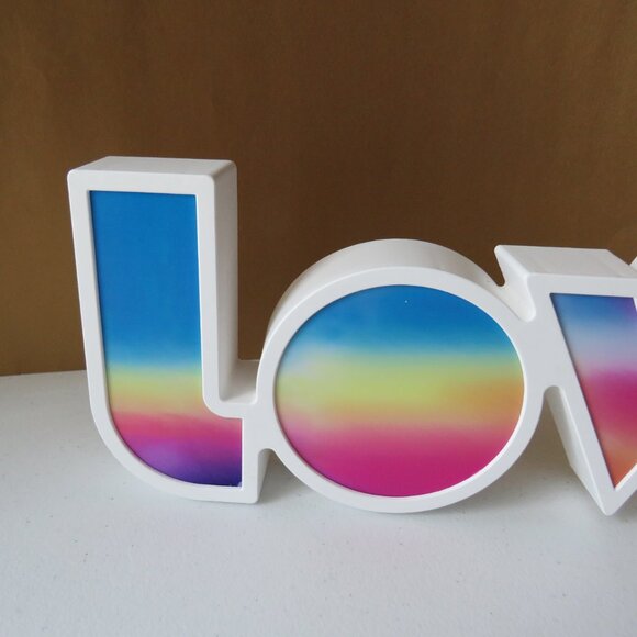 LED Neon Light LOVE InnoVibe Desk Sign White Multicolor Battery Operated - Picture 5 of 13